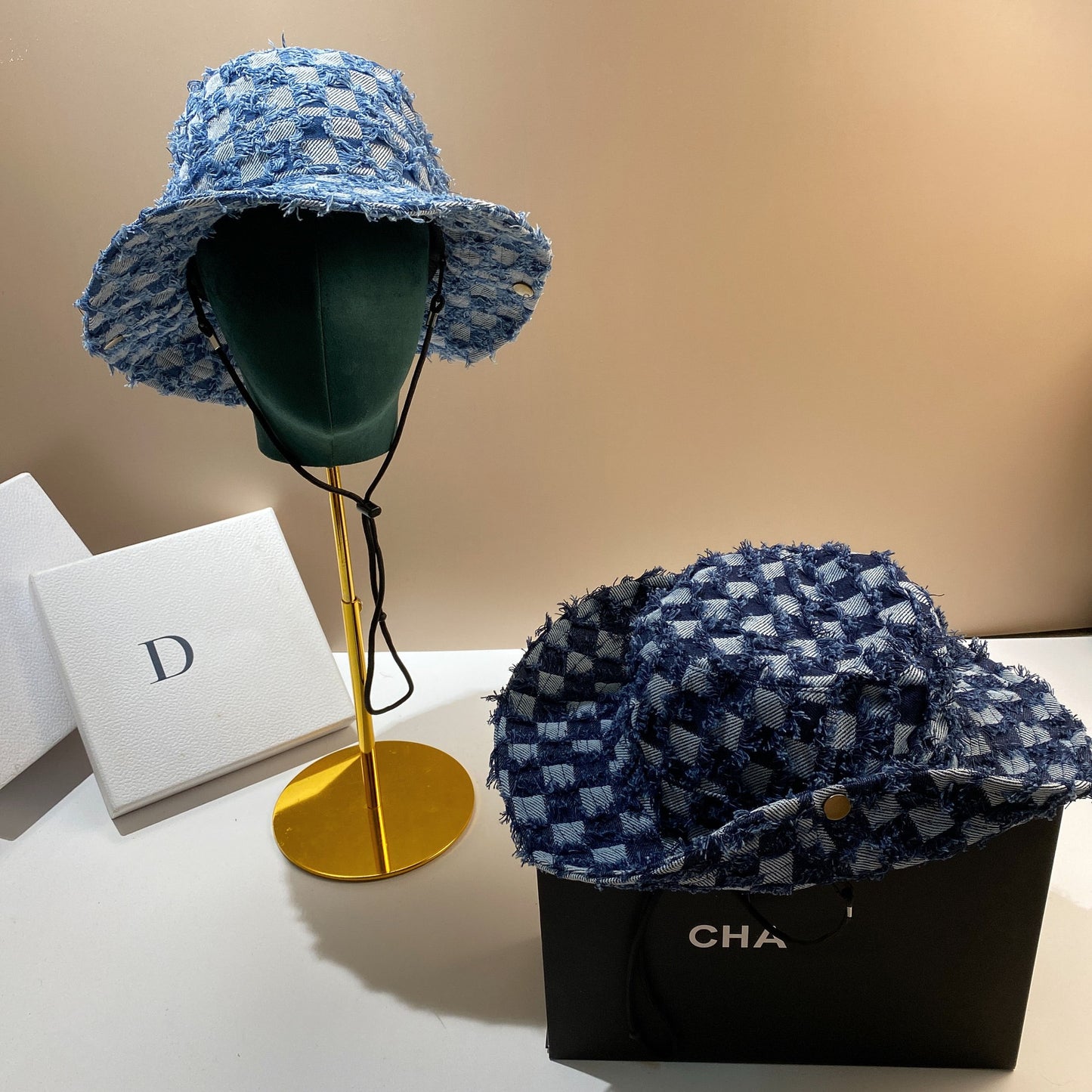 Cowboy hat, outdoor mountaineering trip, rolled edge casual hat