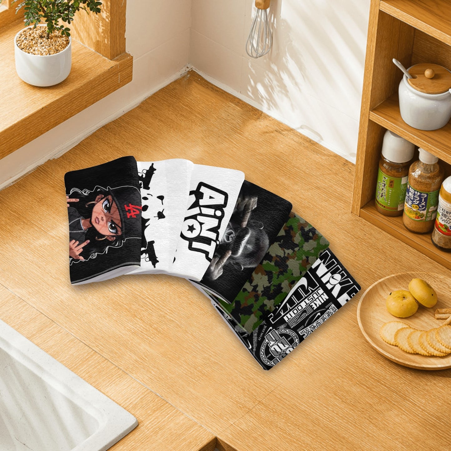 Random brand cool design Hand Towels for Beach Pool Bath Camp With 6 Pcs