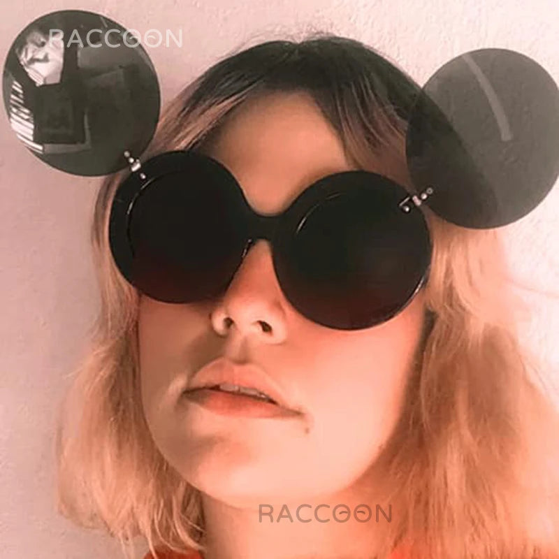 Classic Chic Popular Lady Flip Sunglasses Women