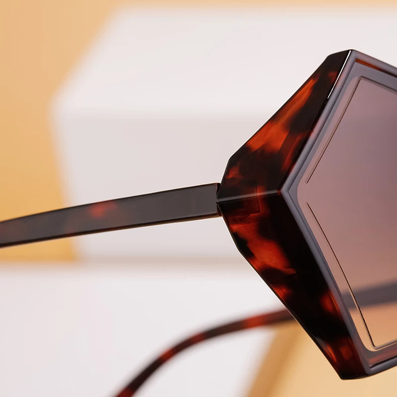 Women 2026 Luxury Brand Big Frame Shield Sun Glasses For Ladies Wrap Eyewear