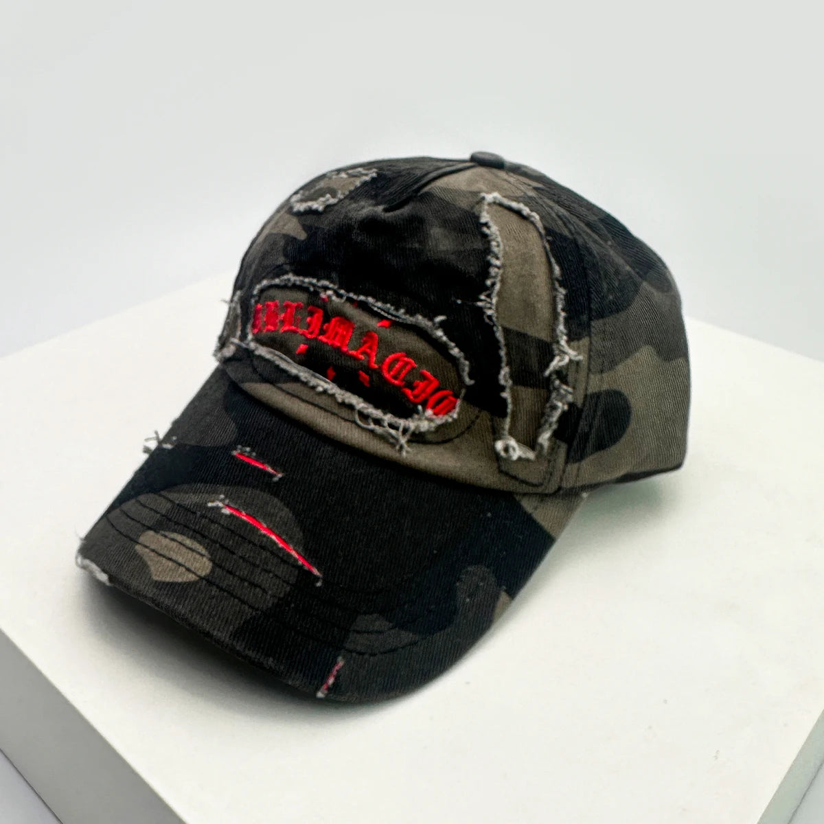 Unisex Broken Style Sanskrit Embroidery Baseball Hats Versatile American Sunshade Camouflage Peaked Caps