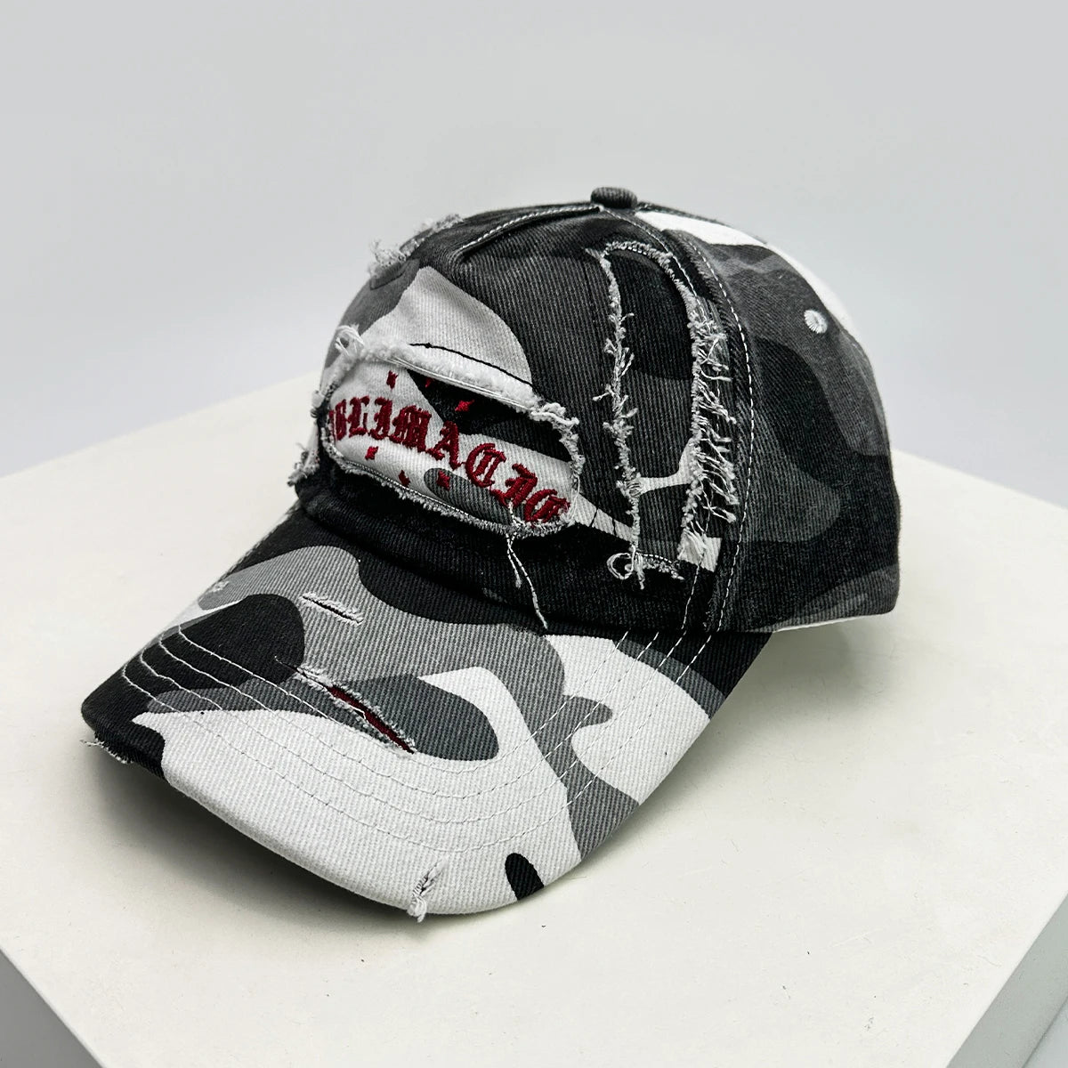 Unisex Broken Style Sanskrit Embroidery Baseball Hats Versatile American Sunshade Camouflage Peaked Caps