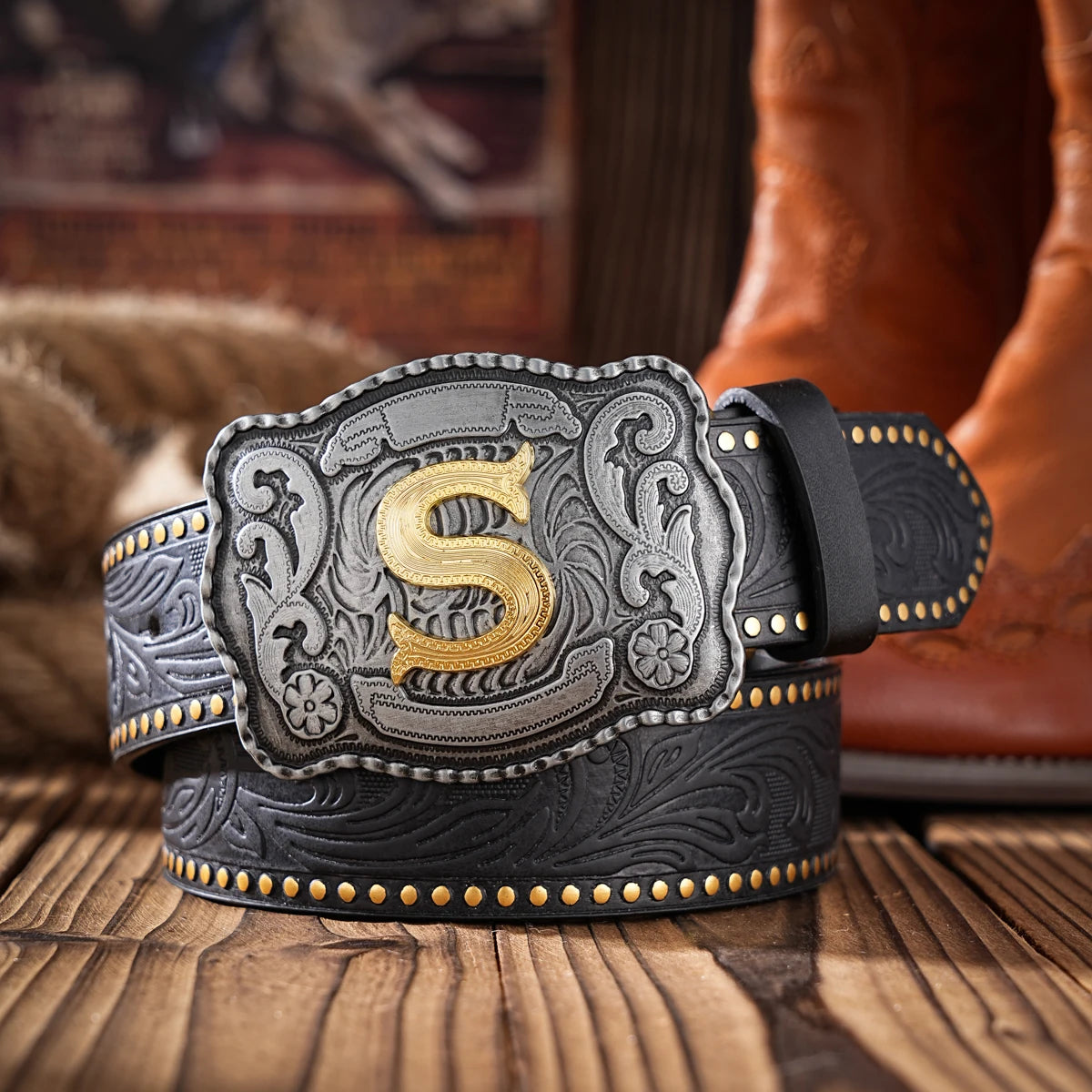 A Western-style PU material belt for both men and women, a casual, retro and classic personalized belt