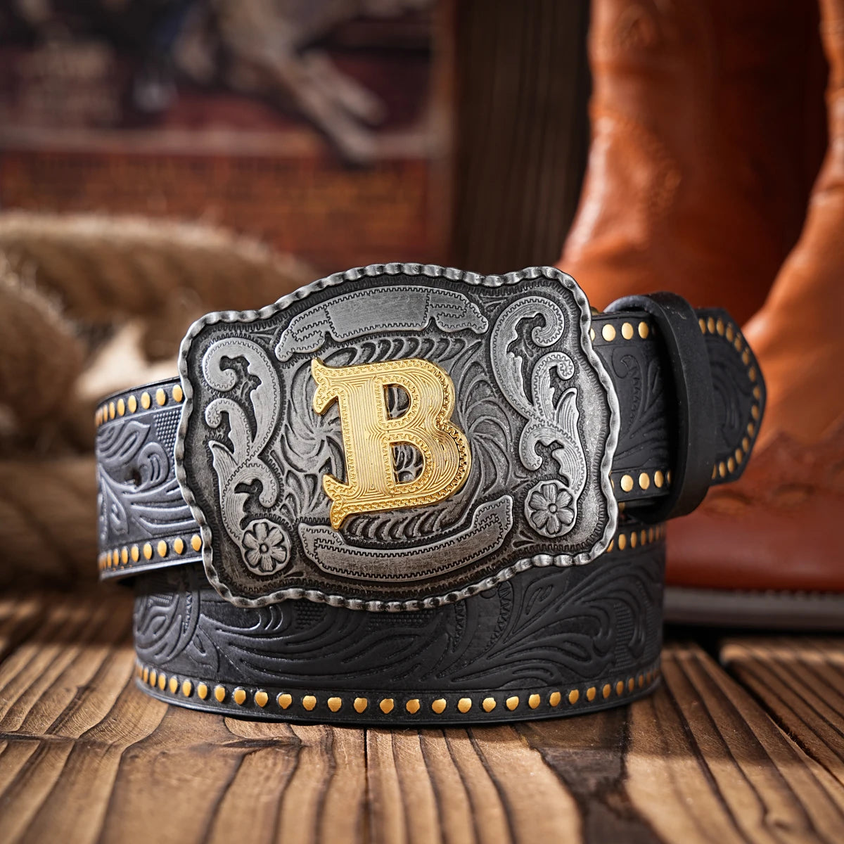 A Western-style PU material belt for both men and women, a casual, retro and classic personalized belt