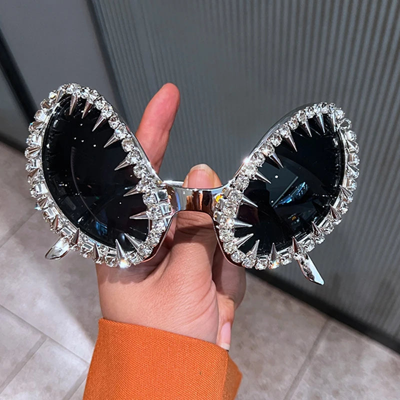 Personalized Men Women Alien Cool Rivets Sunglasses Metal Chain Punk Eyewear