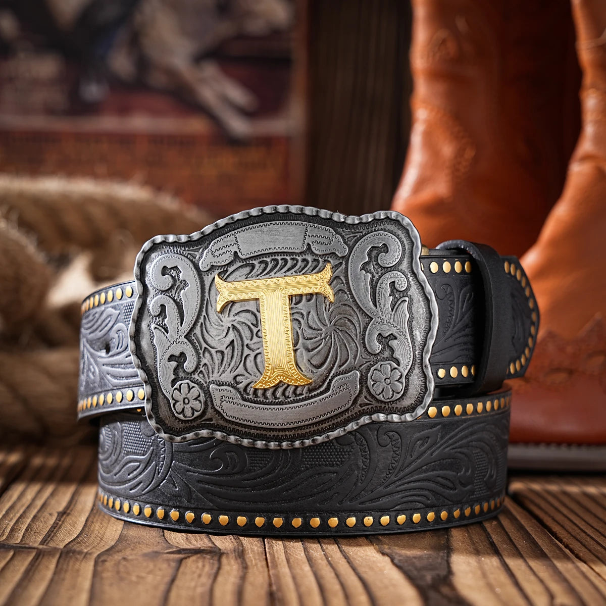 A Western-style PU material belt for both men and women, a casual, retro and classic personalized belt