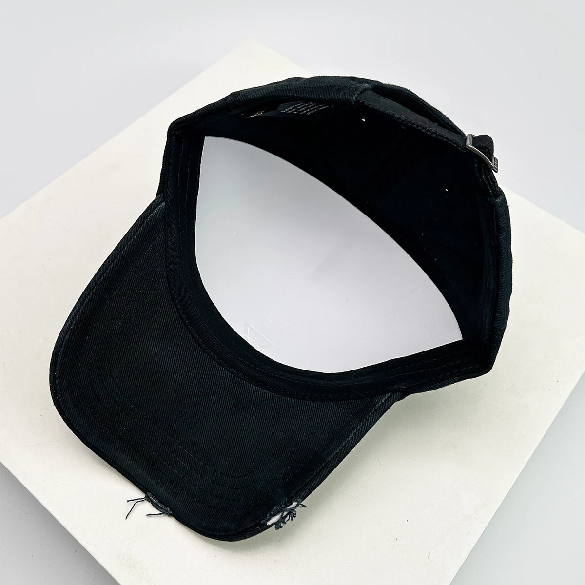 Unisex Broken Style Sanskrit Embroidery Baseball Hats Versatile American Sunshade Camouflage Peaked Caps