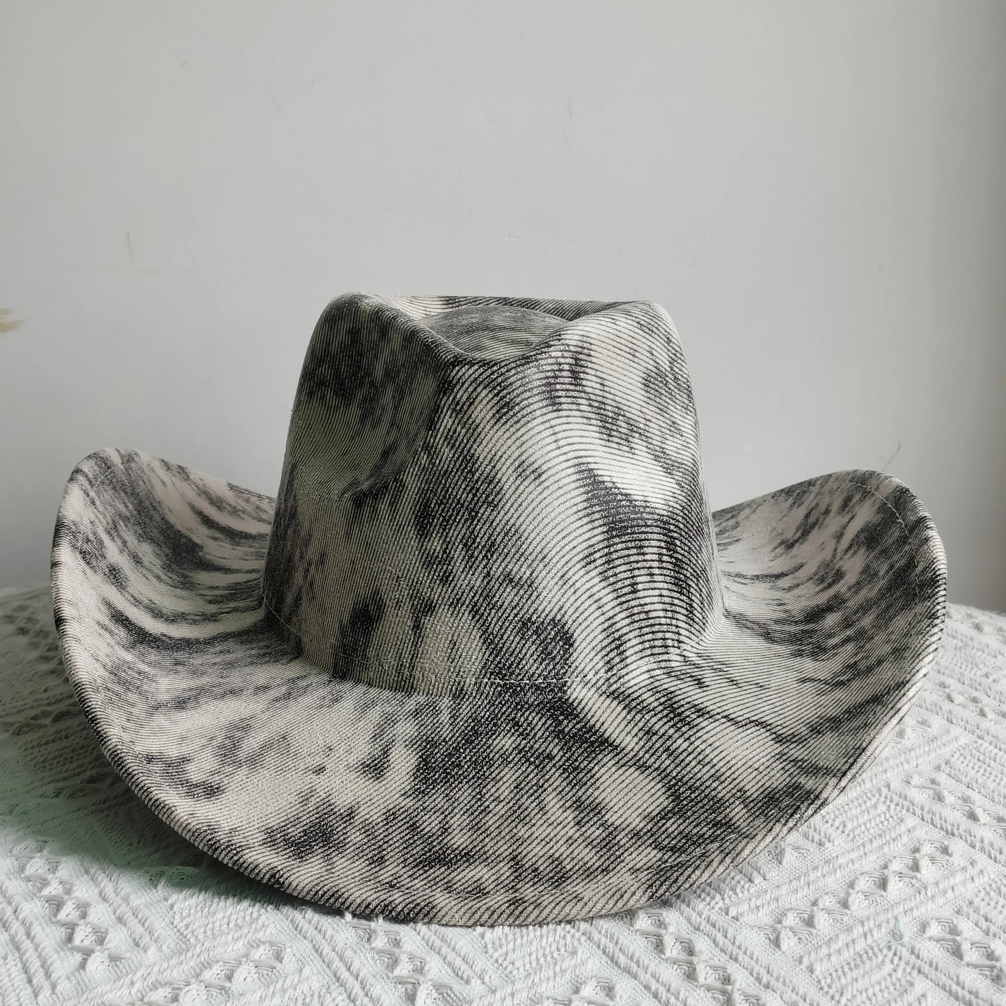 Faux Leather Western Cowboy Hats Men Women retro cowboy hats big brim cowgirl hat knight hat men. Australian