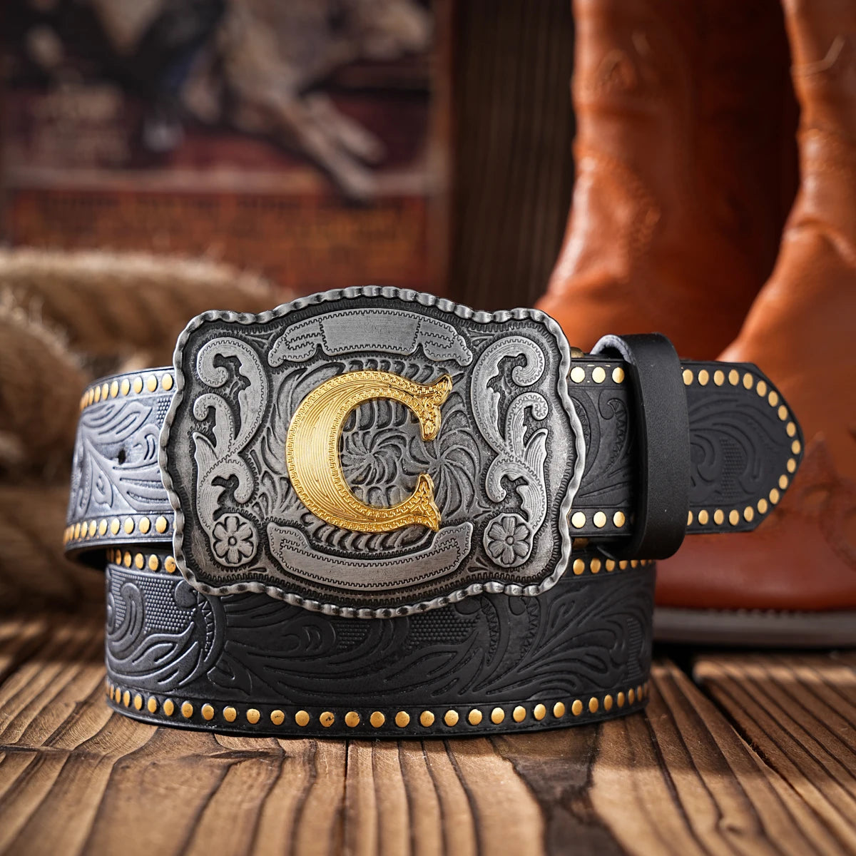 A Western-style PU material belt for both men and women, a casual, retro and classic personalized belt