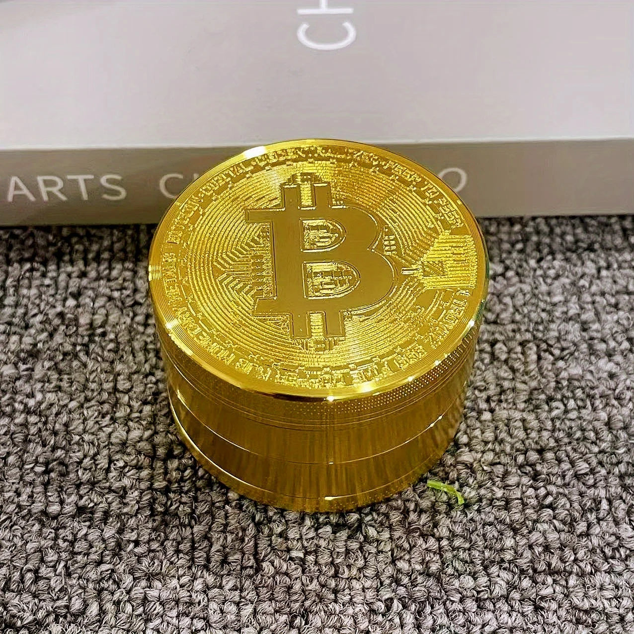 2/2.5inch Bitcoin Coin Herb Grinder Pepper Mortar Salt Crusher Spice Mill Tobacco Grass Grinder Smoking Cigarette Accessories