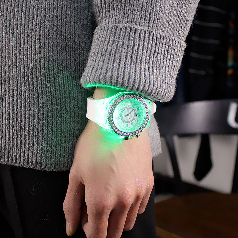 Led Flash Luminous Watch Personality trends students lovers jellies woman men's watches 7 color light WristWatch